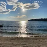 Mobile Divina Camp Porton Nature Hideouts Camping