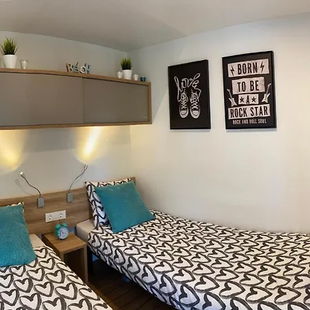 Mobile Divina Camp Porton Nature Hideouts * Rovinj