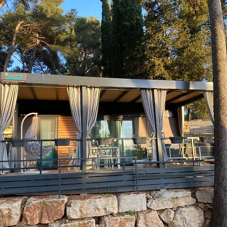 Kamp alanı Mobile Divina Camp Porton Nature Hideouts