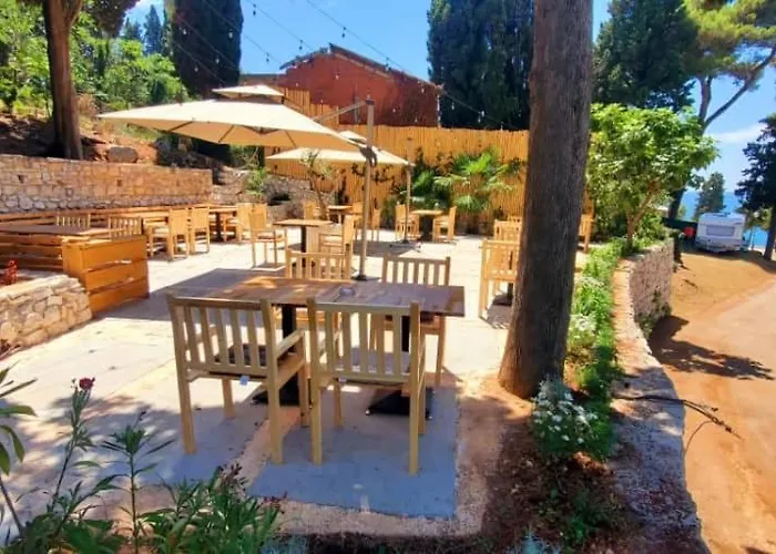 Kamp alanı Mobile Divina Camp Porton Nature Hideouts Rovinj